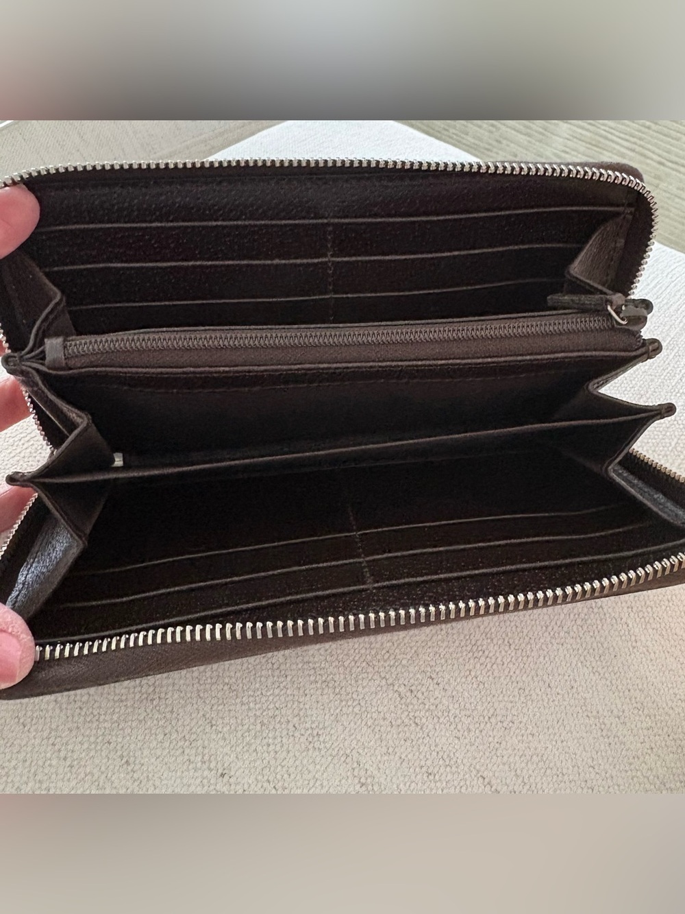 Gucci Sherry Line Long Wallet
Leather Black Green Red - Picture 5 of 5